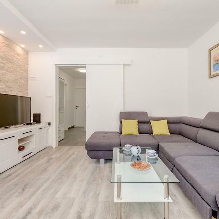 Kate Apartment โอมิช ภายนอก รูปภาพ